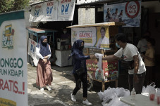 Usaha Bantu Usaha Menyasar...