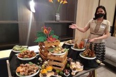 Mercure Makassar Hadirkan...