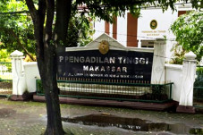 PT Makassar Diminta...
