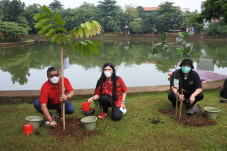 Sekjen PDIP: Merawat...