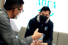 Strategi AQUA Hadirkan...