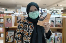 Jelang Tayang di Bioskop,...