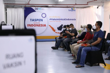 Dukung Akselerasi Vaksin,...