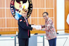 Permintaan Pemuda Adat...