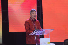 Berkomitmen Jadi Mitra...