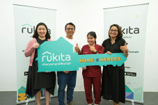 Rukita Kembali Berikan...