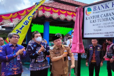 DPRD Seruyan Sambut...