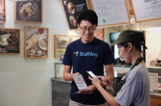 StaffAny Dorong Penerapan...