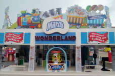 Meriahnya Jakarta Fair...
