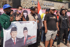 Pasangan Nasionalis-Religius,...