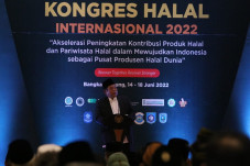 Di Kongres Halal, Kiai...