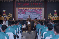 Bupati Tulang Bawang...