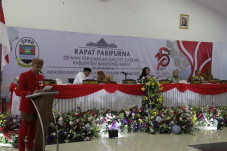 15 Tahun KBB, Bangkit...