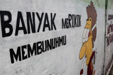 Menekan Prevalensi Perokok...