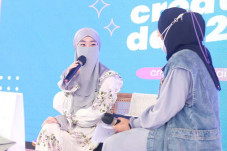 Larissa Chou Dukung...
