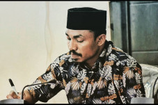 Anggota DPRD Fadli Salim...