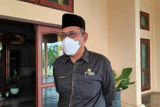 Seragam Sekolah Gratis...