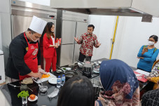 Keseruan Media Gathering...