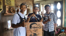 Tak Lagi Andalkan Pinjol,...
