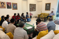 Rayakan HUT ke-77 RI,...