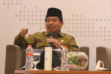 Sekjen Kemendagri Minta...