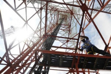 Konsolidasi Tower Telkom...