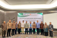 Petrokimia Gresik Dapat...