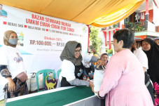 Relawan Sandiaga Gelar...