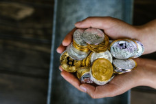 Kantongi Izin CBB, Fintech...