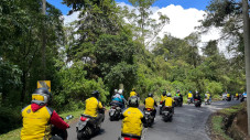Gandeng Komunitas Motor,...