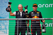 Momen Emosional Verstappen...