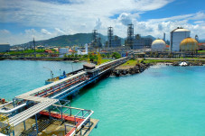 Barito Pacific Kantongi...