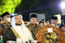 Perkuat Ekonomi Umat,...