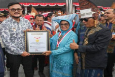 Berbalas Pantun 1.848...