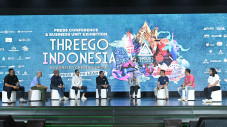 Memanfaatkan Momentum...