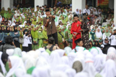 Ganjar Pranowo Dorong...
