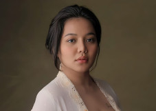 Disebut Mirip Ariel...