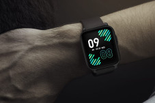 Smartwatch Tahan Air...