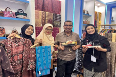 Lewat INACRAFT, Rumah...