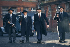 7 Serial Mafia dan Gangster...