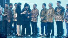 MengEMASkan Sampah,...
