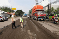 Ganjar Mulai Pengerjaan...