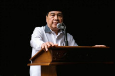 Achmad Minta Edaran...