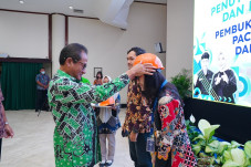 Komitmen Menciptakan...