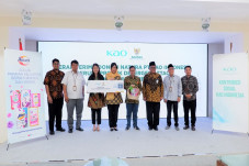 Tingkatkan Kebersihan...