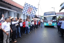 Lepas Mudik Gratis dari...