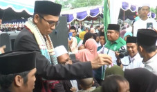 Tradisi Unik Jemaah...