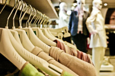 Brand Fashion Lokal...