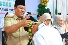 Cetak Generasi Muda...