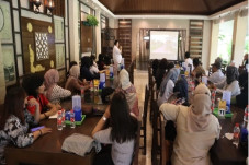 Gandeng Banyak Agen...